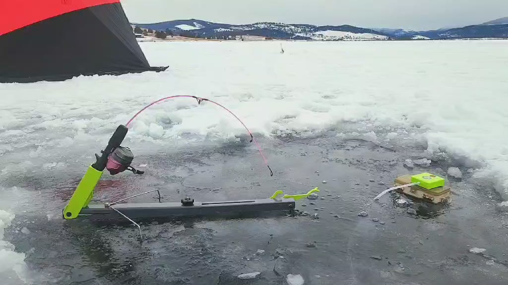 Happy Hooker demo video showing the automatic hook setter in action